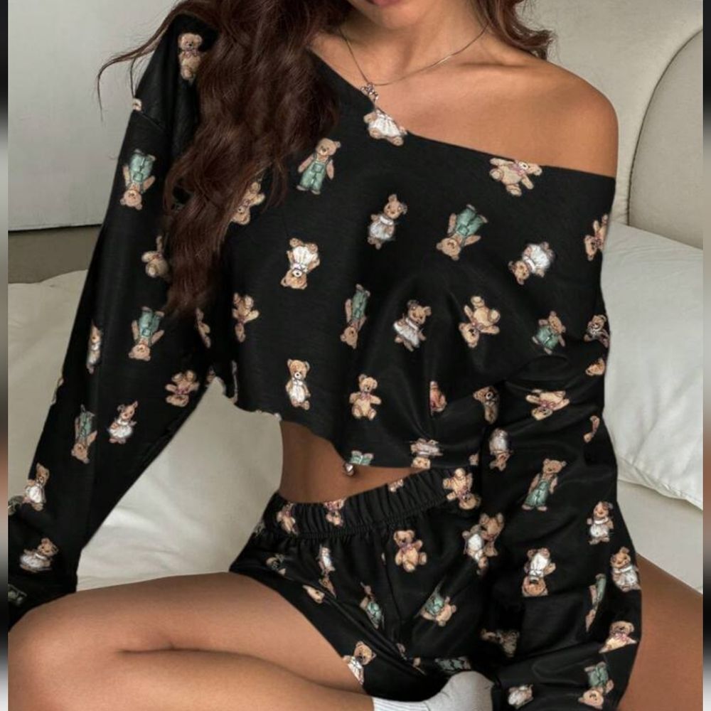 Women's Black Teddy Print Sleepwear Set - Picture 1 of 4